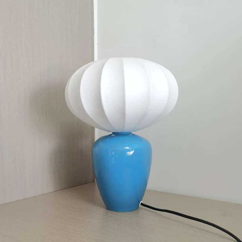 

Lastest Ceramic Table Lamp Flowerpot Desk Light with Silk Lampshade AC or DC Powered Dimmable for Bedroom Study Deco Night Light