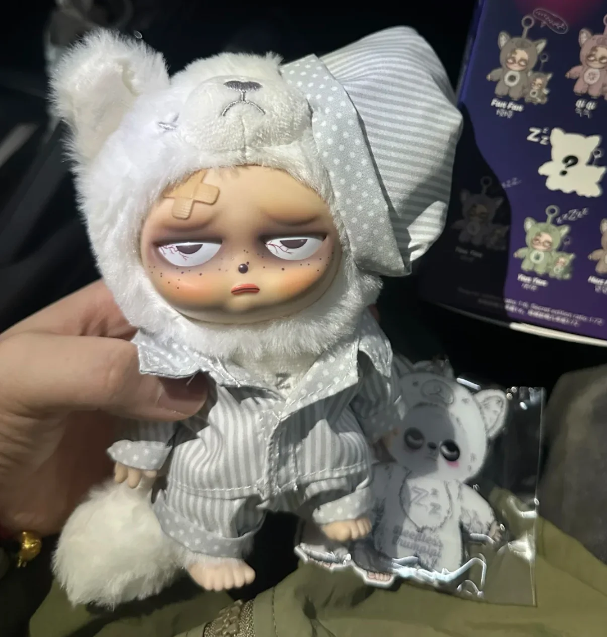 本物の眠れない Grumpipi シリーズブラインドボックスアニメフィギュア