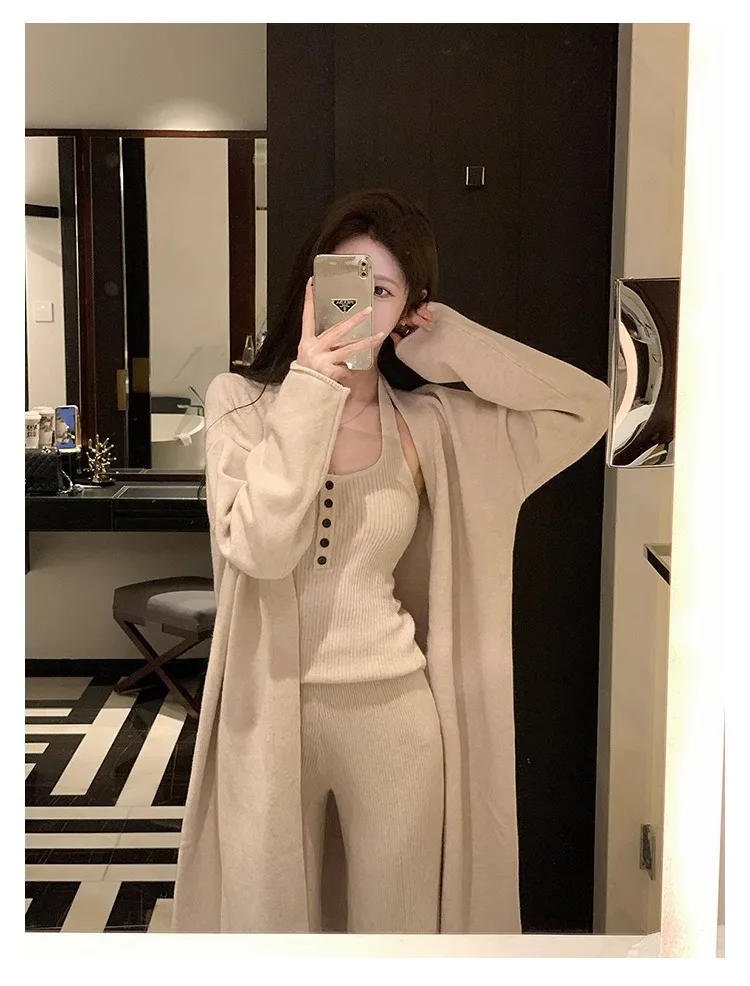 Conjunto de 3 piezas de punto para mujer, chaleco con cuello halter, cárdigan largo, pantalones largos, ropa informal lisa de moda coreana, otoño e invierno, nuevo