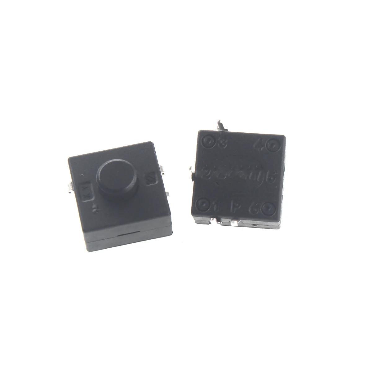 50PCS DC 30V 1A 3핀 블랙 미니 푸시 버튼 스위치 전기 토치용 3P 곡선형 2 On 1 Off 손전등 스위치