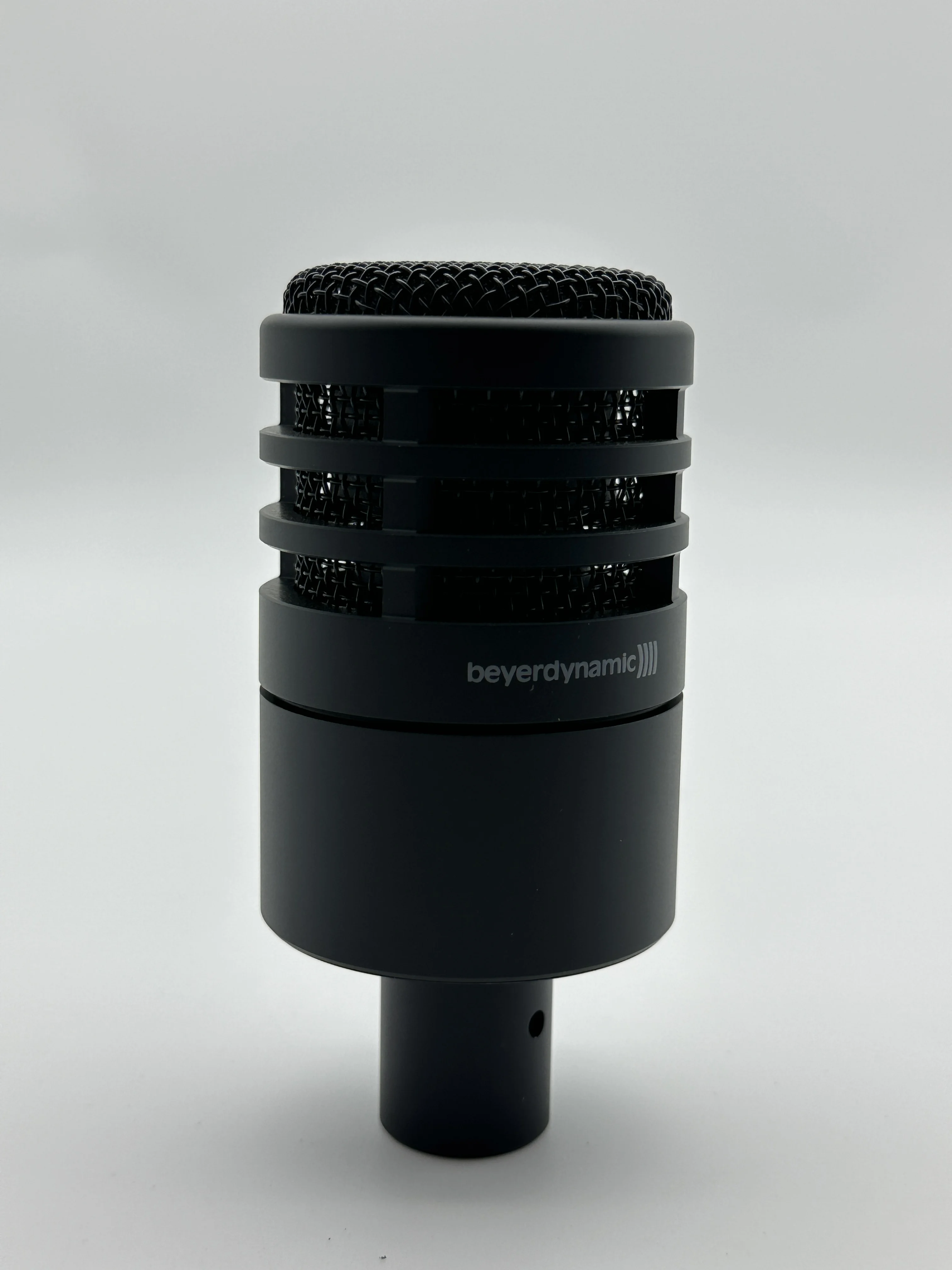 

beyerdynamic TG D70 dynamic kick drum microphone,Instrument microphone