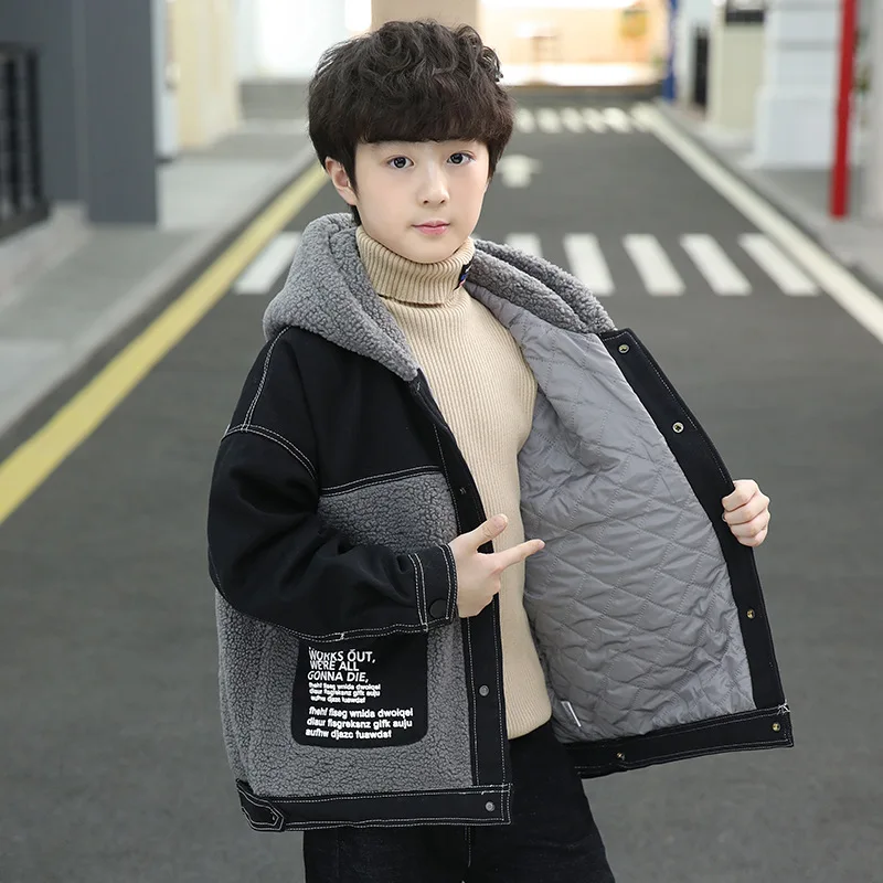 Рисунок 4 - Пальто для мальчиков