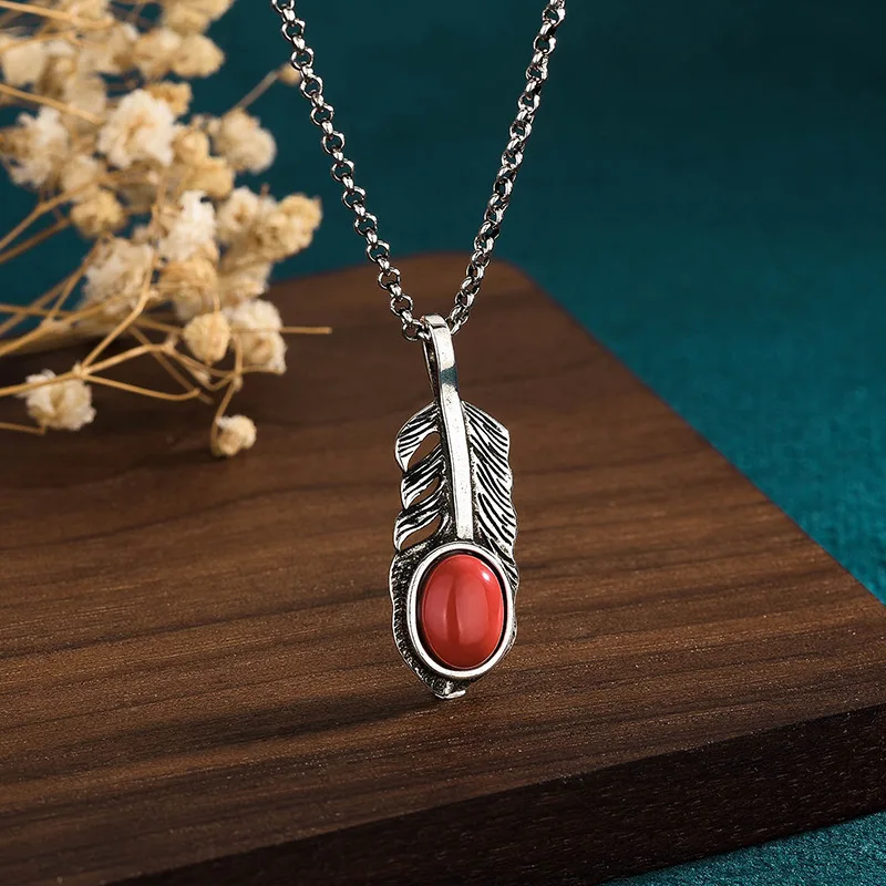 

Vintage Thai Silver Old Necklace China Jewelry Feather Southern Red Material Nature Stone Clavicle Chain Necklace Women 30MM