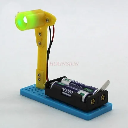 

physical experiment equipment Small table lamp girl diy handmade gift mini toy model lamp simple circuit knowledge learning