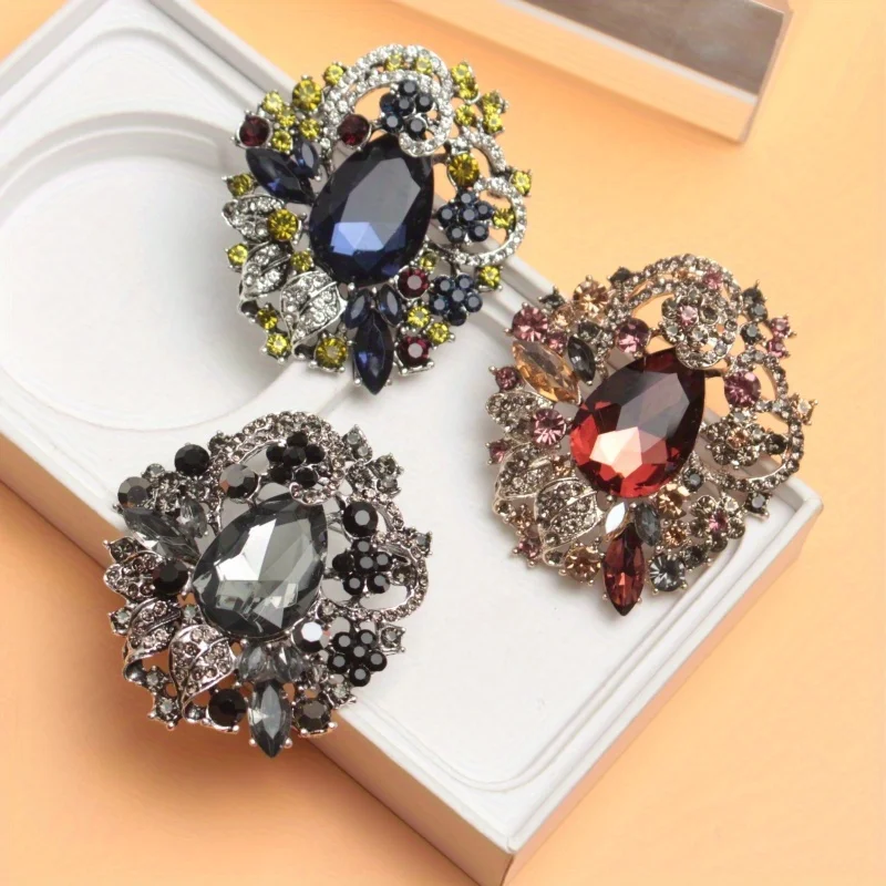Bohemian Crystal Luxury Classic Brooch