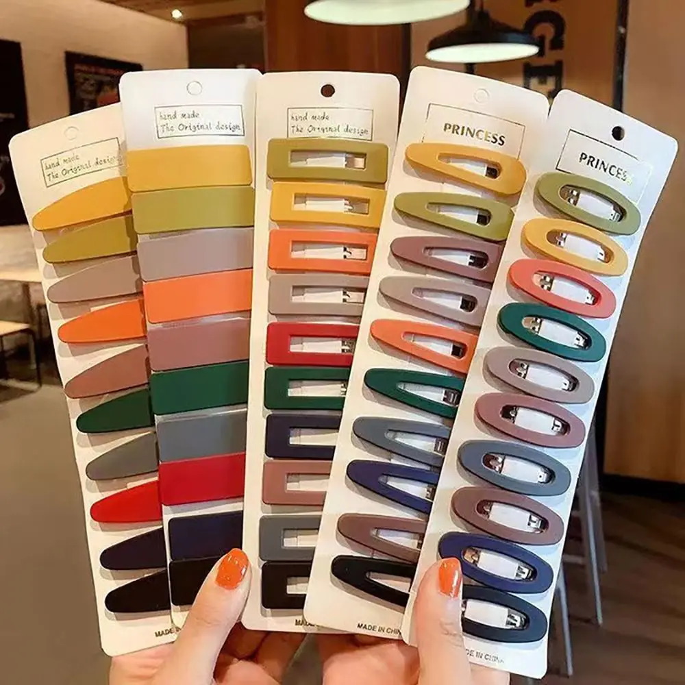 

Plastic Hair Clips Fashion Exquisite Hollow Style Hairpins Hair Accessory Hairstyle Barrettes Girl