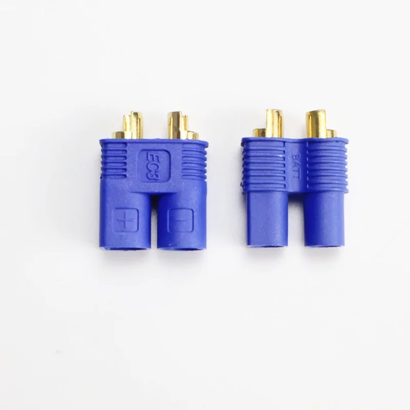 Détail des connecteurs EC3 mâle et femelle, achetés en lot pour équiper vos batteries RC.