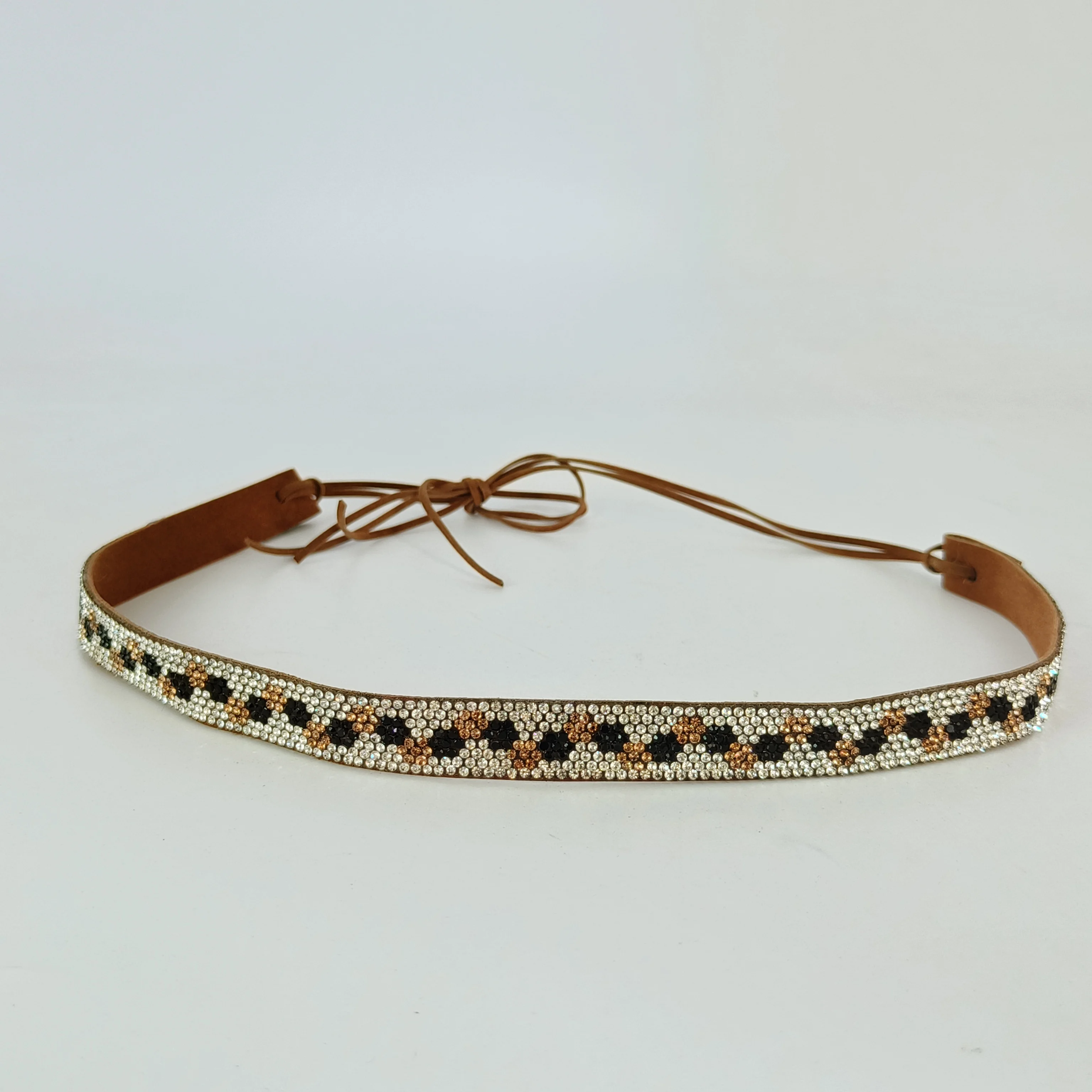 Hut-Accessoires, glänzende Strass-Kette für Hutband, Fedora-Hut, Dekoration, Strohhutband, Böhmen-Hut-Accessoire im Großhandel – Detail 3