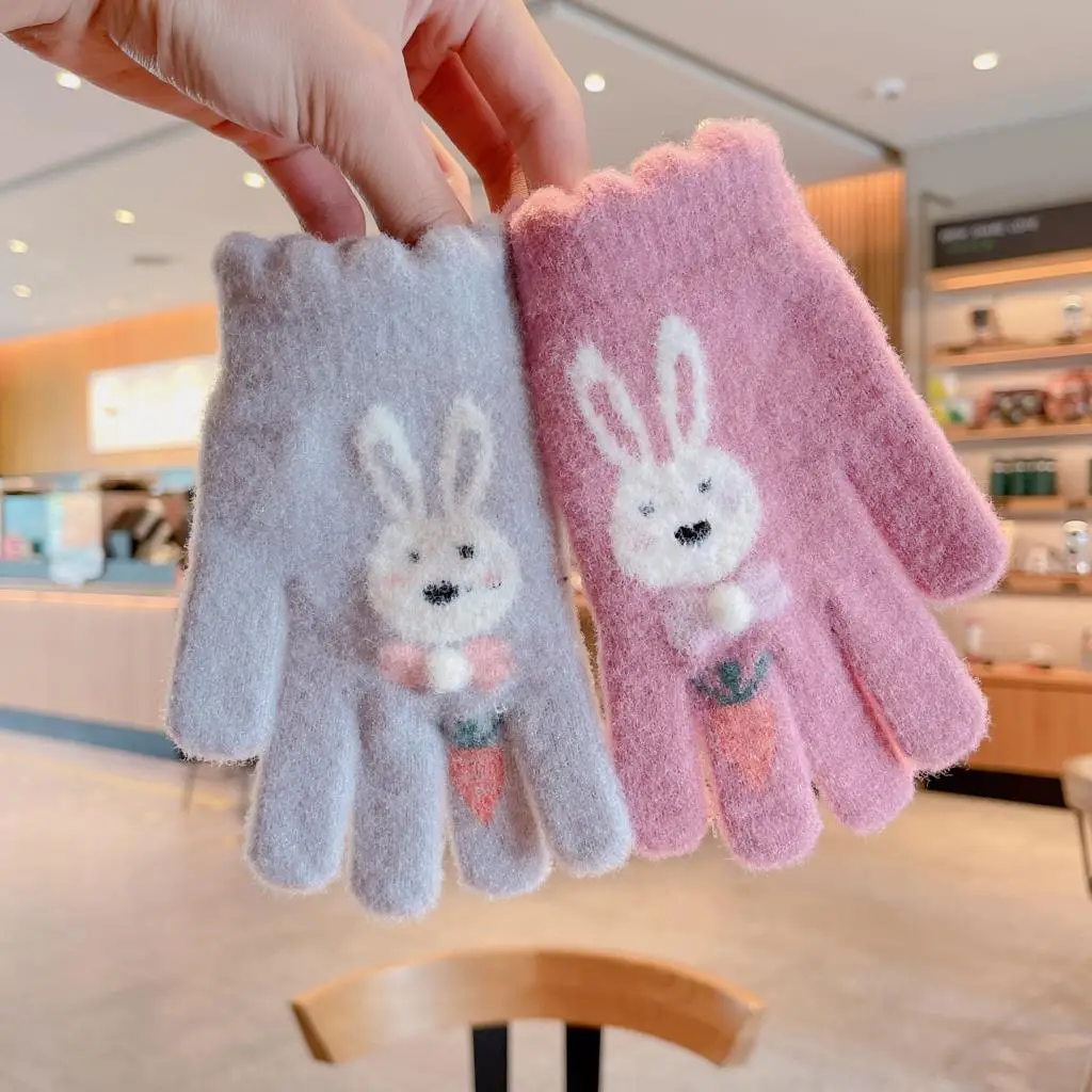 Winter New Baby Girls Sweet Soft Cartoon Knitted Yarn Keep Warm Gloves Children Lovely Five Finger Gloves Kids Fashion