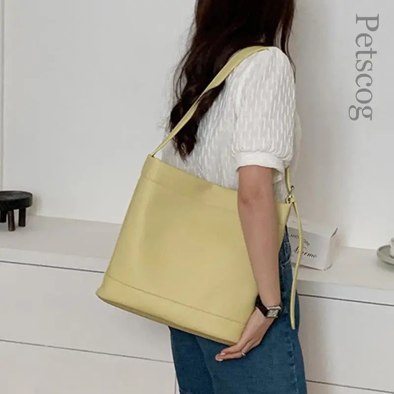 

Large Capacity Soft Shoulder Bags For Women Solid Hasp Bucket Bag With Small Purse Korean Style Trendy Casual Crossbody Bag