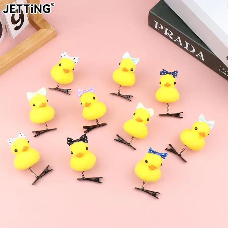 

1Pcs Spring Hair Clip Fashion Children Bow Little Yellow Duck Animal Plush Hairpin Funny Style Duckbill Clip Headdress