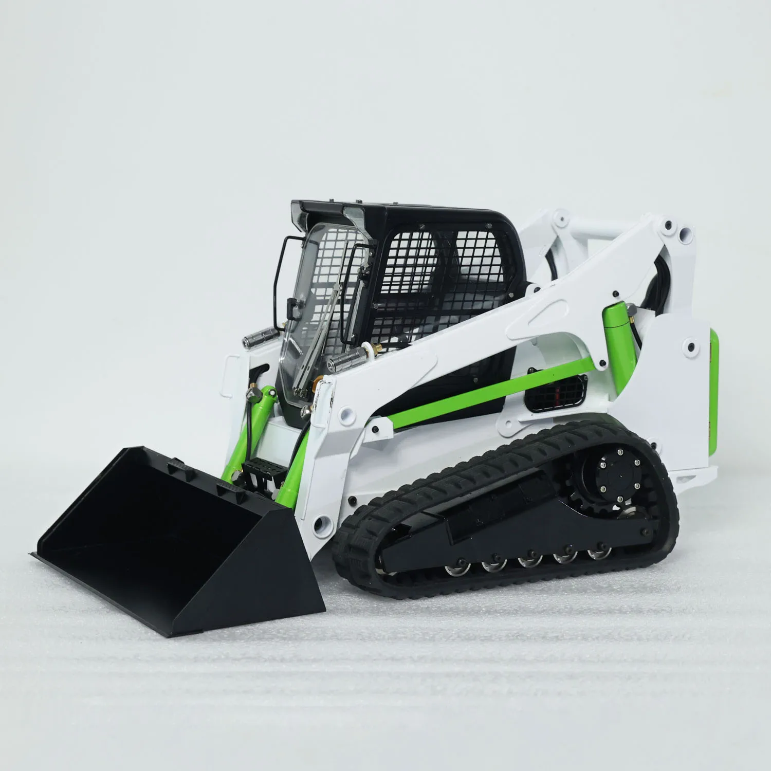 1/14 RC Hydraulic Loader SM770 RTR Metal Machine Tracked Skid-Steer Remote Control Car Model Construction Vehicles RC Toys 6