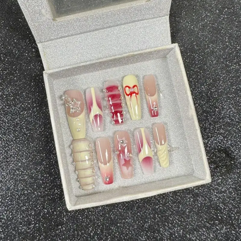 

Y2K французский девушек сердце крокодил рисунок искусственные ногти ручной работы трехмерные полное покрытие ногтей типсы дизайн ногтей