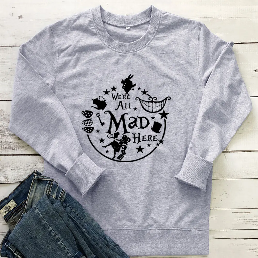 

Новое поступление, Забавный Женский свитшот на Хэллоуин с графическим принтом We are All Mad, 100% хлопок, весенне-осенний Забавный Повседневный Топ с длинным рукавом