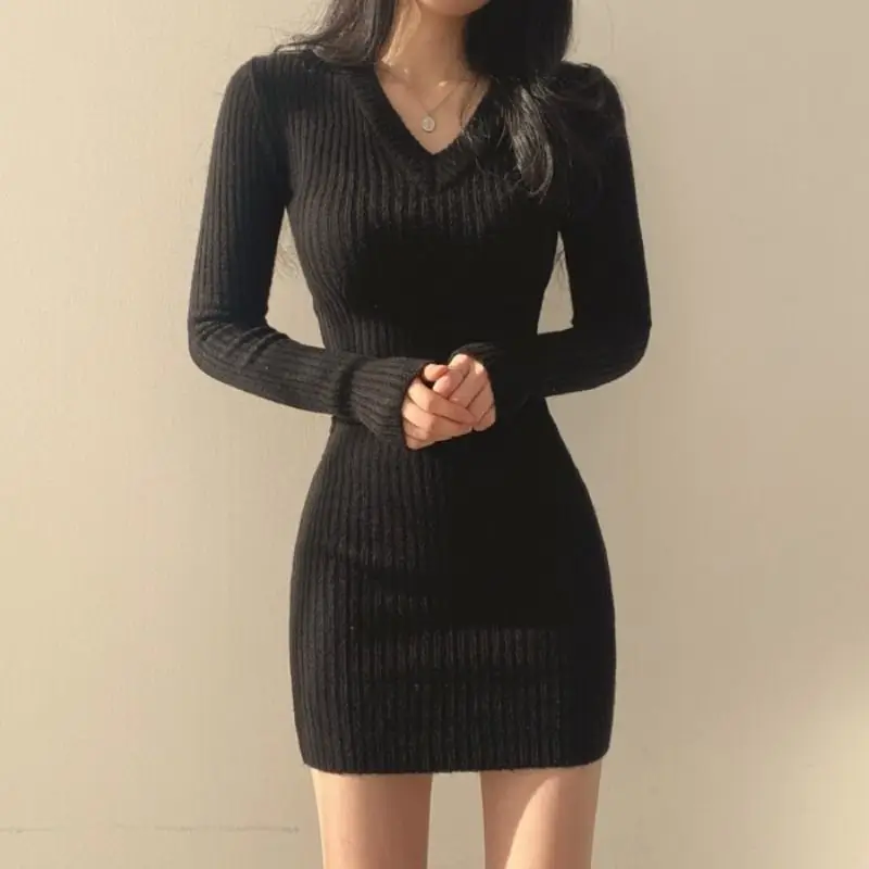 

Autumn and Winter New Style Knitted Base Dress V-collar Slim Build Outside Wear Temperament Rump Sweater Skirt Pullover