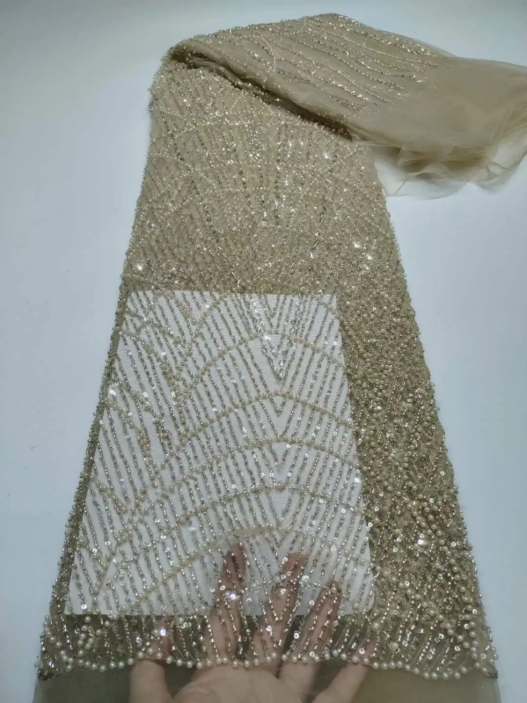 Latest African Hamdmade Beads LaceFabric High Quality Groom Tulle Lace Fabric With Sequins French Mesh Lace Fabric For Dress