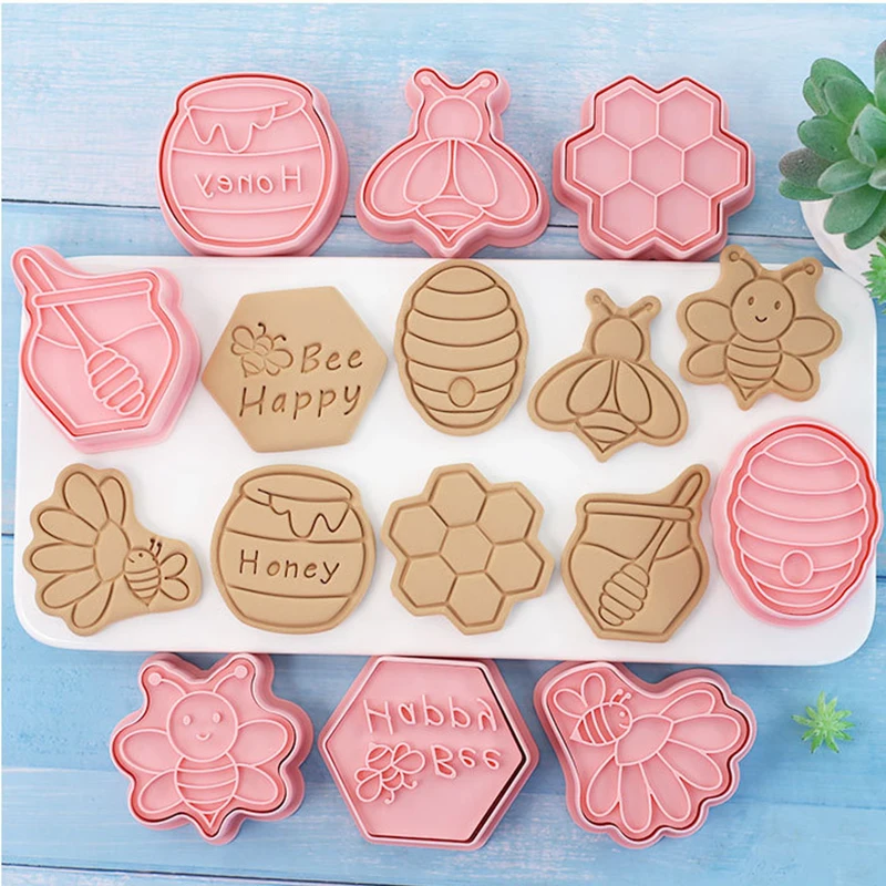 

8pcs Honeybee Cookie Cutter 3D Cartoon Animal Pressable Biscuit Embosser Mold Cookie Stamp DIY Fondant Cake Decorating Tools