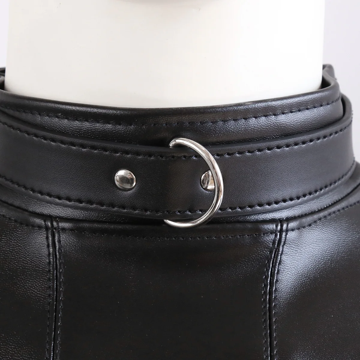 Thumbnail 3 for Body Fetish Leather Constraint com Alça de Virilha