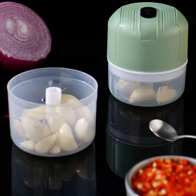 Electric Garlic Purer 250ML Mini Electric Garlic Chopper USB Charging Ginger Vegetable Cutter Food Chopper Kitchen Tools 4