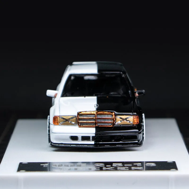 Рисунок 5 - Модель автомобиля SEEKER 1/64190E