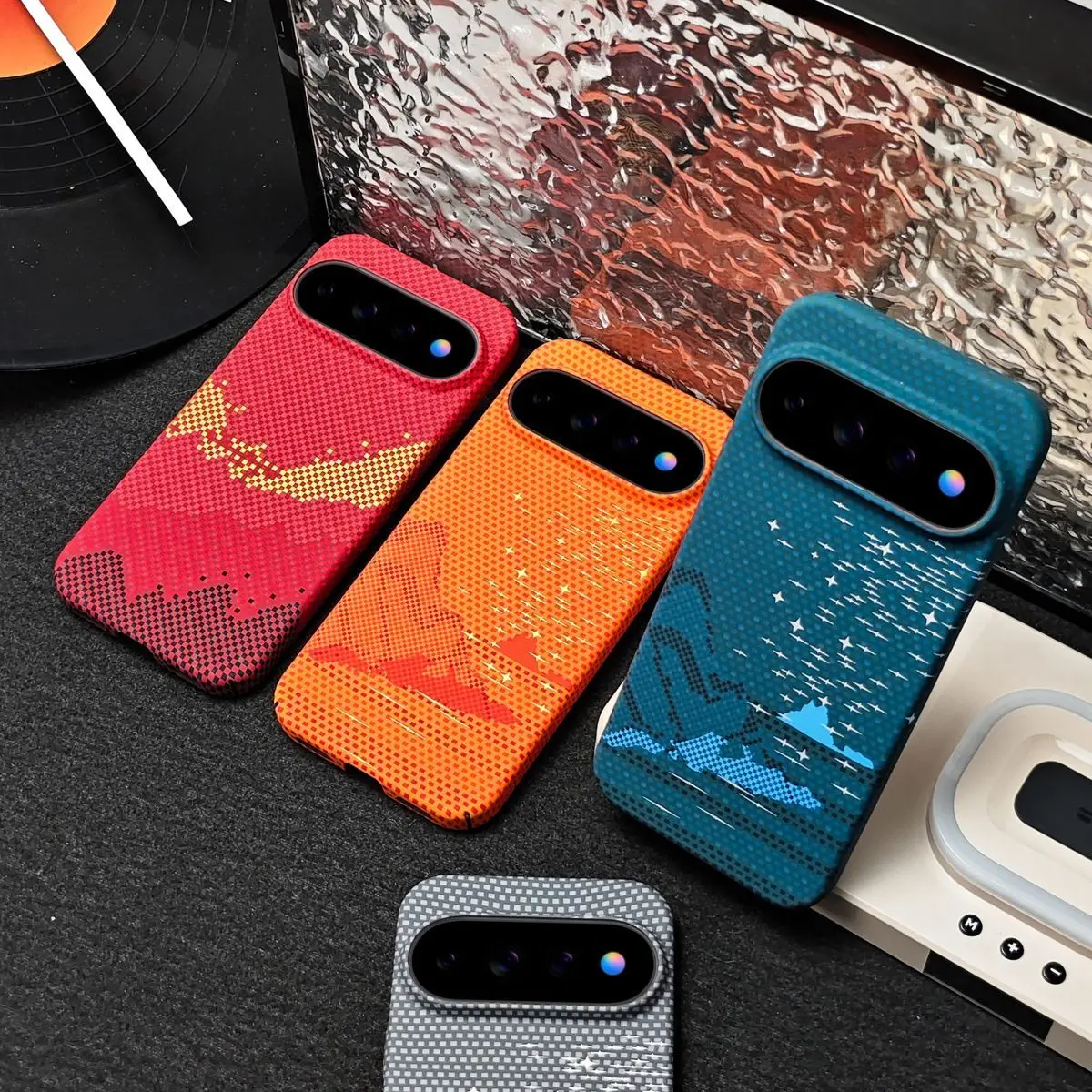 Magnetic Carbon Fiber Textured Shockproof Case with Magsafe Compatibility