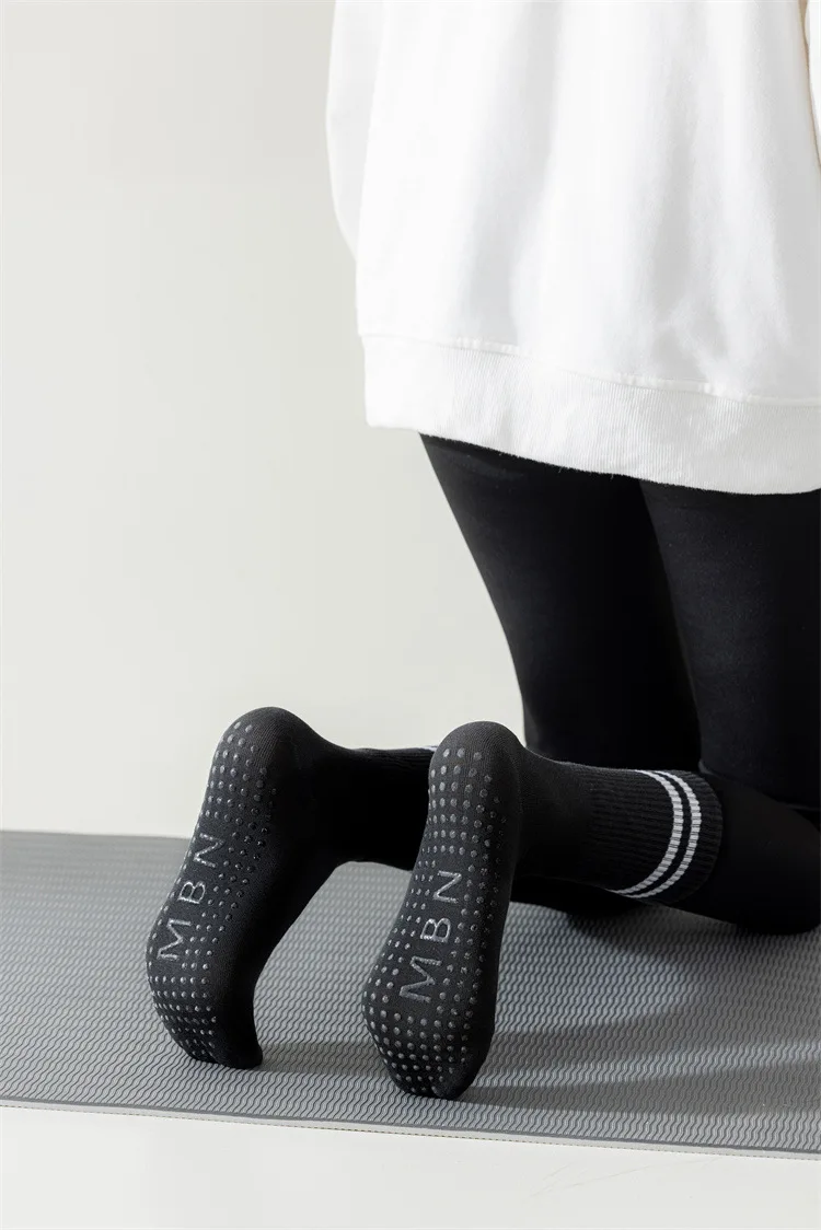 Ladies Ballet Dance Gym Elastic Fitness Cotton Non Slip Socks Women Breathable Grip Anti Slip Yoga and Pilates Socks for Woman 63 S129a7b5e657f43dea1f2f6cfc3b96795u