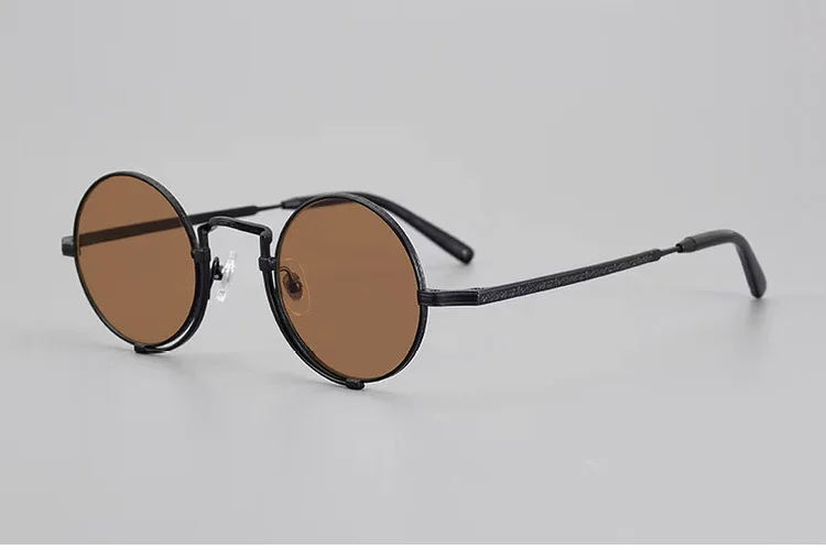 Yujo Unisex Full Rim Round Titanium Polarized Sunglasses