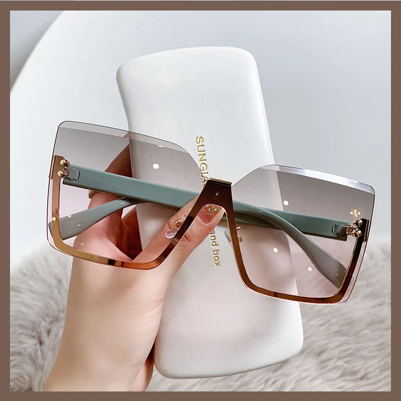 

Vintage Diamond Cutting Rimless Pink Crystal Sunglasses For Women New Fashion Square Shiny Sun Glasses Female Srtipe Leg Shades