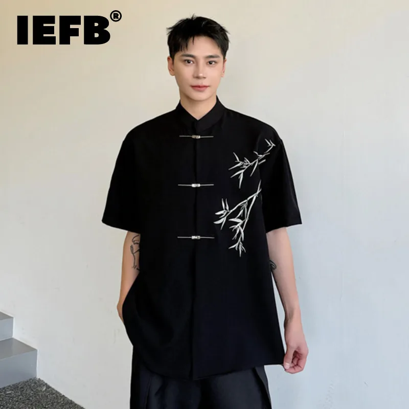 

Повседневные рубашки IEFB в китайском стиле, мужские летние однотонные рубашки с вышивкой и коротким рукавом, однобортные нишевые дизайнерские топы 9C5812, 2024