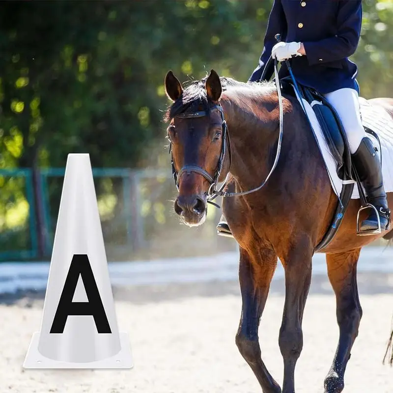 Plastic Road Cone Horse Training Equipment Portable White Dressage Letter Cone Set Horse Training Equipment Stackable Sports Cone For