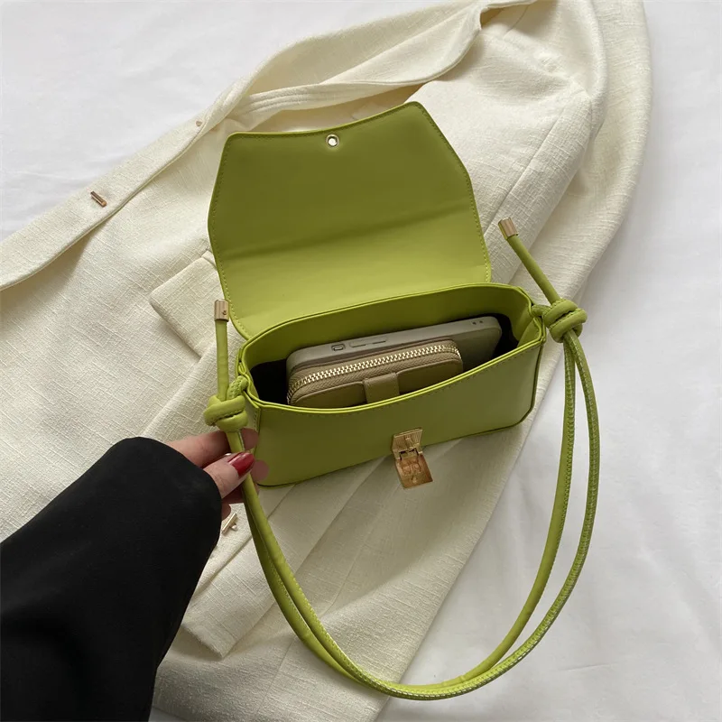 Chic Solid Leather Women's Crossbody Bag - Versatile Casual Square Shoulder Bag