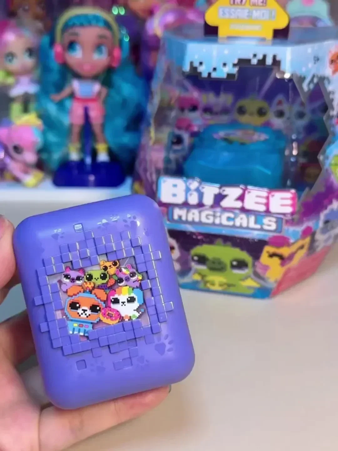 Bitzee 2.0 Magicals Electronic Digital Pet Interactive Toys Spinmaster Digital Game Smart TPet Virtualamagotchi For Kids Custom