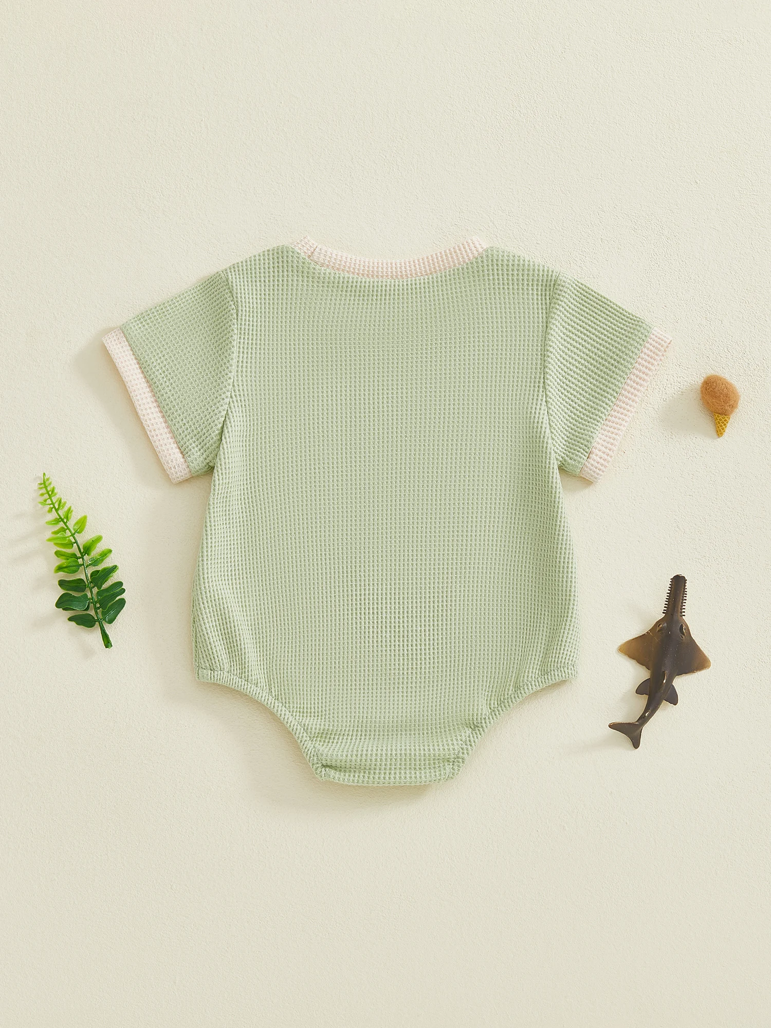 Infant Short Sleeve Bodysuit with Cute Cartoon Print and Snap Closure Round Neck Romper for Baby Boys and Girls