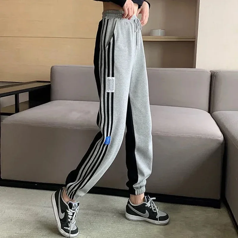 Women Fashion Side Stripe Casual Harem Pants 2024 Summer New Loose Jogger Pant Female College Ankle Length Trousers Streetwear baggy printted streetwear ankle length jeans oversized 90kg flower harem denim pants retro woemn high wasit spring new pantalon