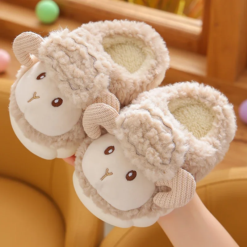 

2023 New Winter Warm Plush Slippers Children Cute Cartoon Lamb Non-slip Soft Sole Kids Baby Boys Girls Indoor Home Cotton Shoes