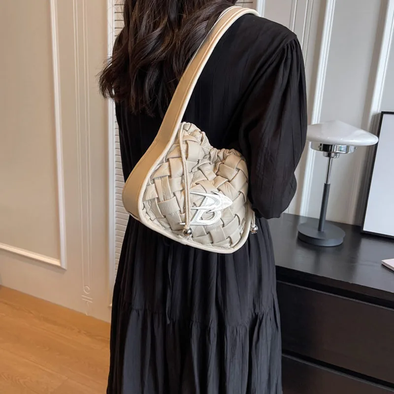 woven leather bag with shoulder strap 2023 Trend Fashion Luxury Designer Handbag High Quality Shoulder Tote Bag For Women