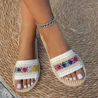 Sandales plates d'extérieur pour femmes, style bohème ethnique, grandes tailles, à pampilles, pour la plage 3