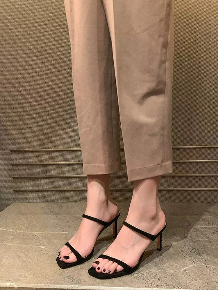 Summer New One line Slippers Versatile and Beautiful Naked High Heels for Women Wearing French Square Head Open Toe Slippers