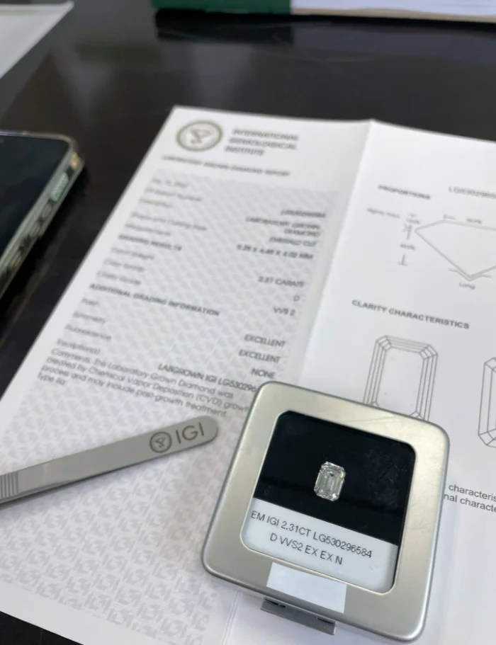IGI 인증 에메랄드 컷 랩그로운 다이아몬드 1ct 1.5ct 2ct 2.5ct 3ct 5ct CVD HPHT 랩 다이아몬드 도매