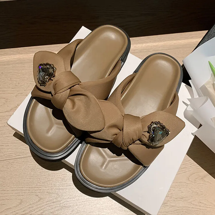 

2023Summer Brown Women Platform Flats Slippers Thick Rubber Bottom Beach Slides Black Crystal Knot Decor Casual Sandalias Femmes