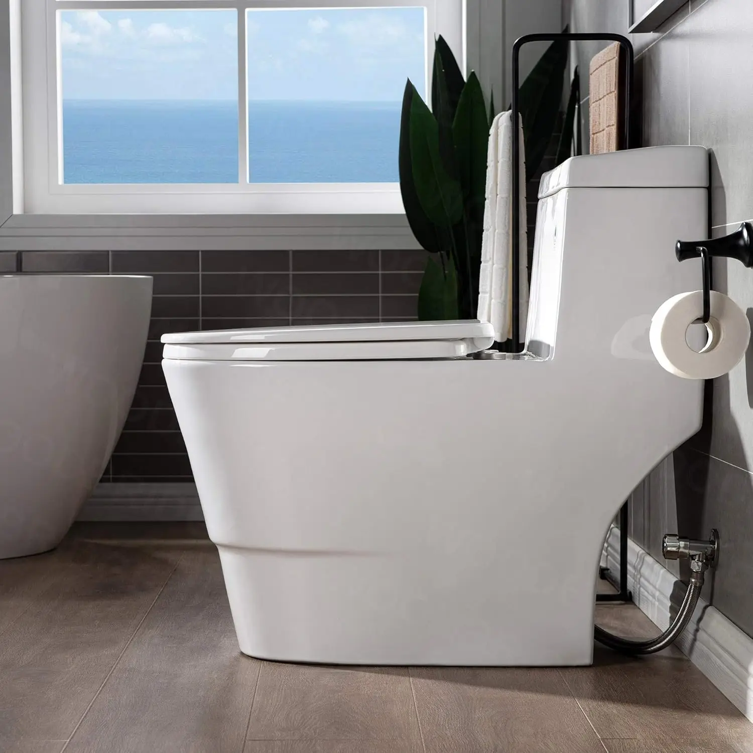 One Piece Toilet with Soft Closing Seat Chair Height 1.28 GPF Dual Water Sensed 1000 Gram MaP Flushing Score Toilet 3