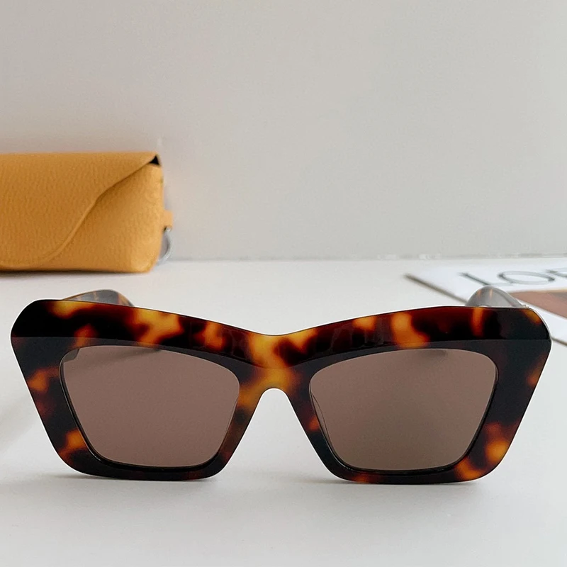 

2023 top quality Imported alloy frame material fashionable sunglasses fashionable casual sunglasses