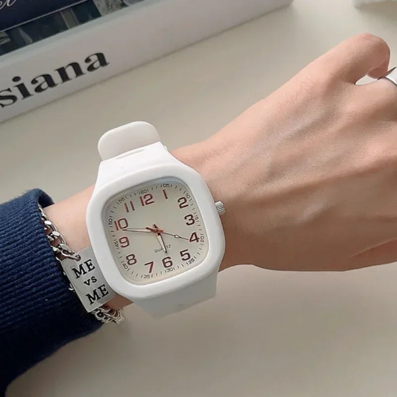 Quartz Watch Square For Men and Women Ins Style Simple Waterproof Sports Leisure Fashion Student Couple