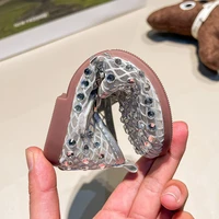 Sandales d'été pour enfants, nouvelles sandales à fond souple pour filles, chaussures de plage décontractées à paillettes, antidérapantes, maille respirante 5
