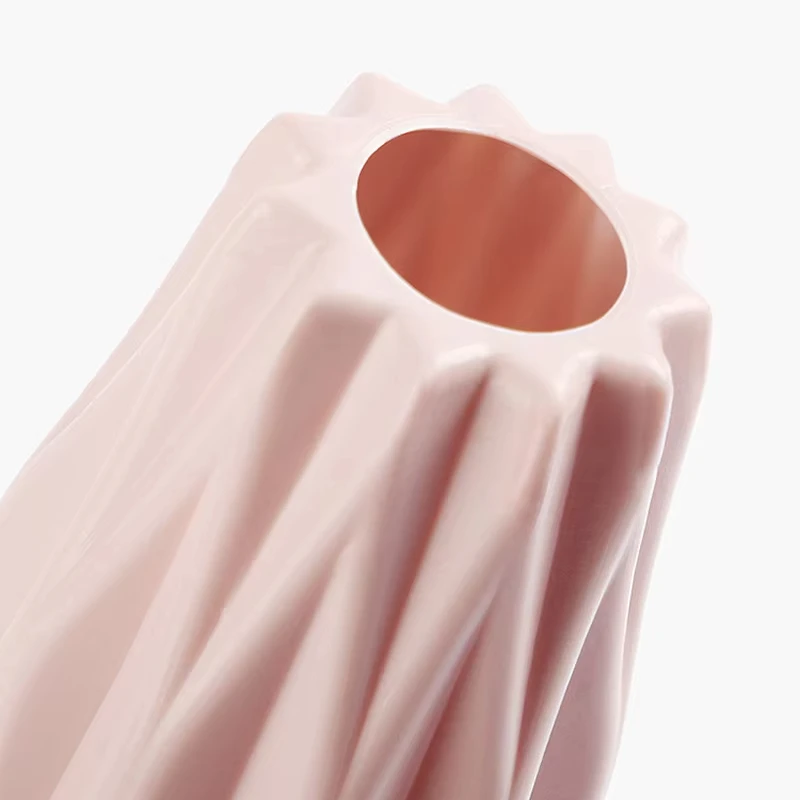 Nordic Minimalist Plastic Vase 5