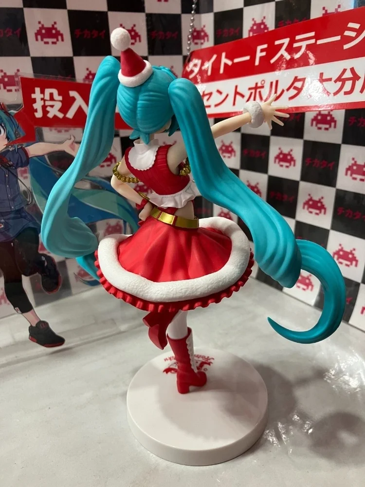 Hatsune Miku Figure Christmas 2023 Ver. Original Sega