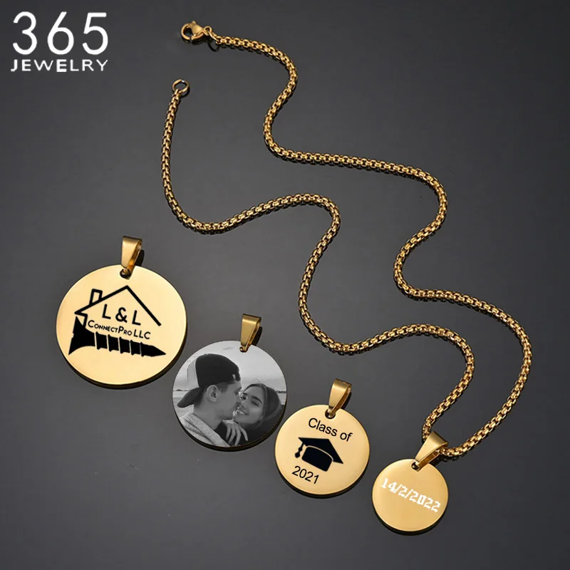 

Stainless Steel Round Pendant Engrave Name Necklace For Women Custom Letter Picture Circle DIY Necklaces Wedding Jewelry Gift