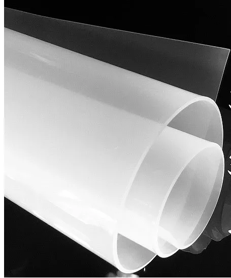 Plaque silicone translucide alimentaire 60 sh° (±5) 100 mm x 100 mm x 3mm  (±0,3) épaisseur no talc