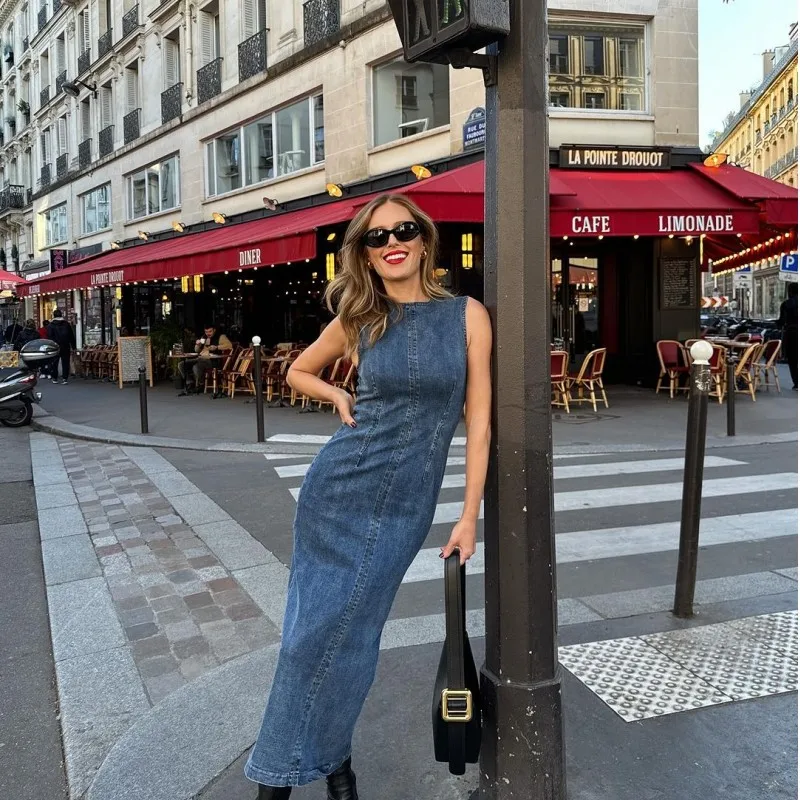 Casual Sleeveless Denim Dresses Women Elegant Slim Fit O-neck Slit Denim Dress Female Autumn Chic Street All-matching Robes