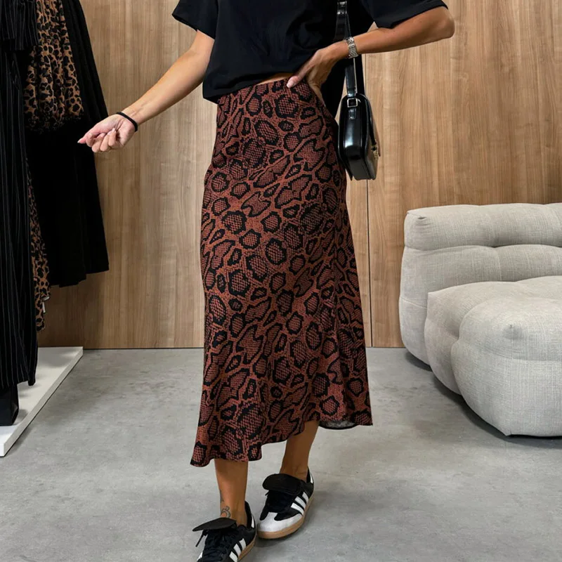 Women Leopart Long Skirts,Autumn Sexy Fashion Printed skirt,Women's high waist A-line skirts sexy Female bodycon Skirts